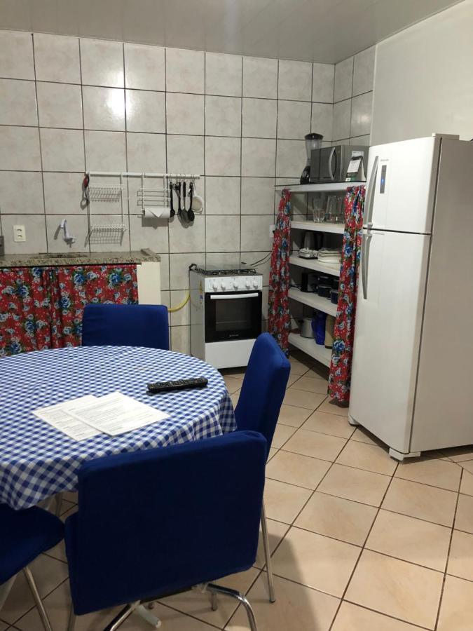 Casinha De Praia Na Fazenda Da Armacao Governador Celso Ramos Bagian luar foto